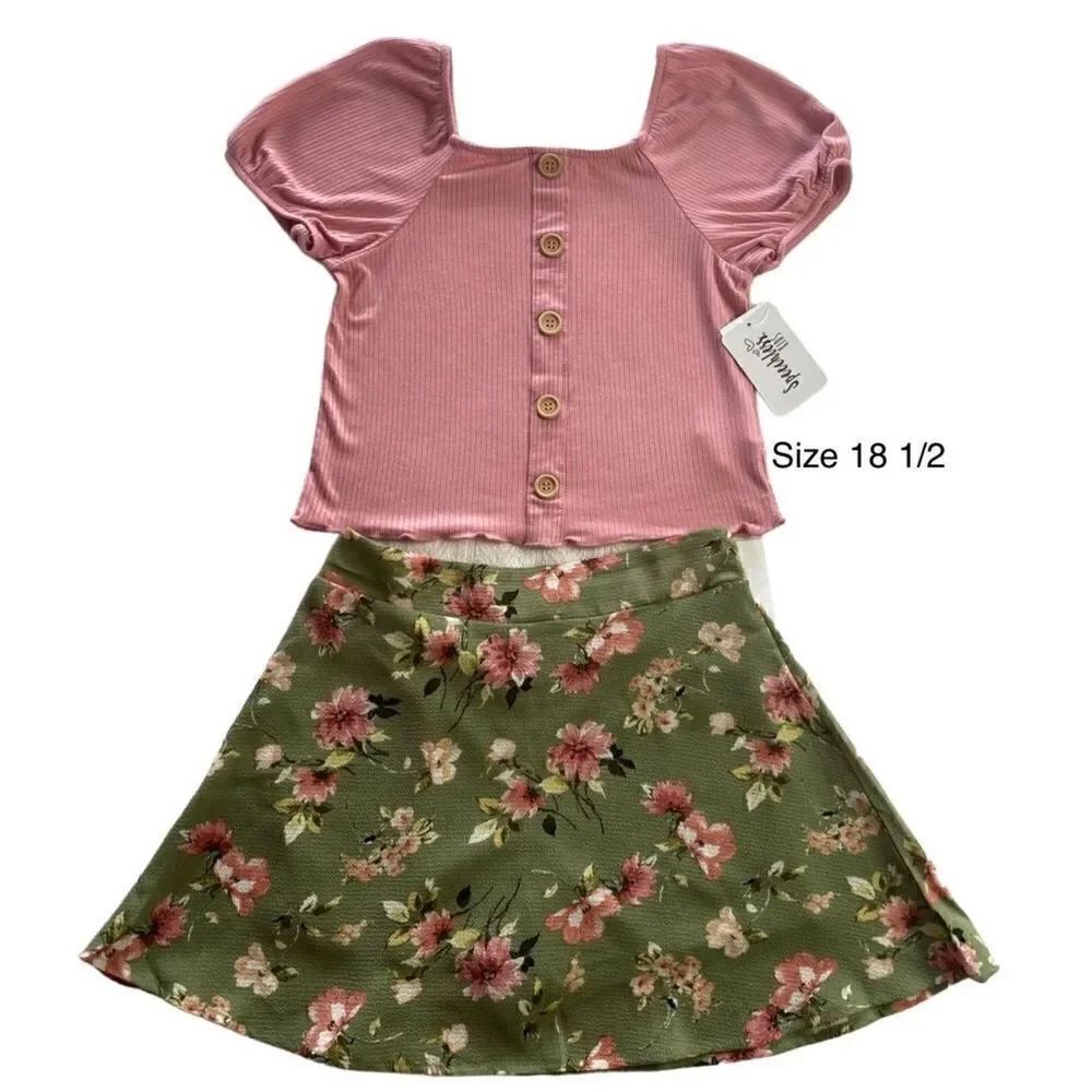 SPEECHLESS Girl’s SIZE 18 1/2 Button Front Top and Floral Skirt Set